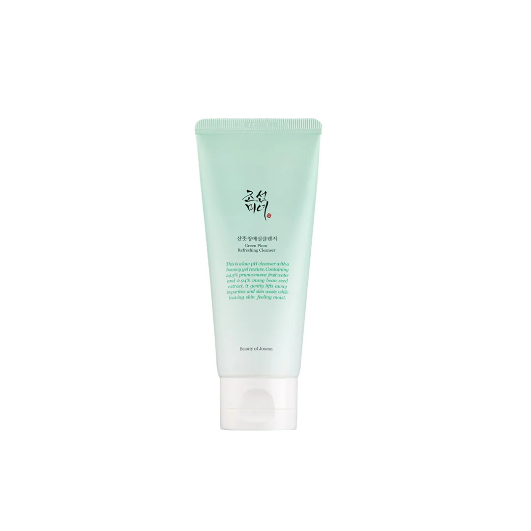 Green Plum Refreshing Cleanser